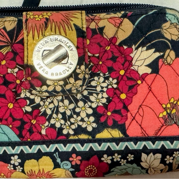 Different wallets - Picture 10 of 10